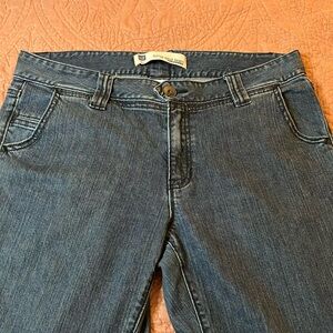 GAP Women's Dark Blue Boot Cut Jeans Long and Lean Stretch